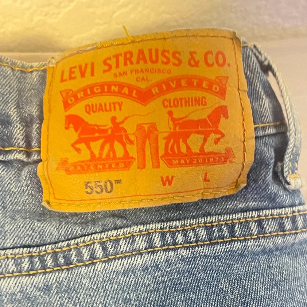 Levis levi 550